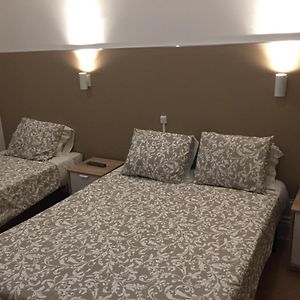Kamer met een Queen Size Bed